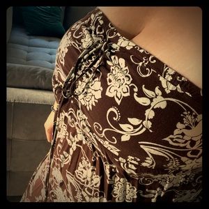 🌴flower print brown and cream maxi dress. XXL